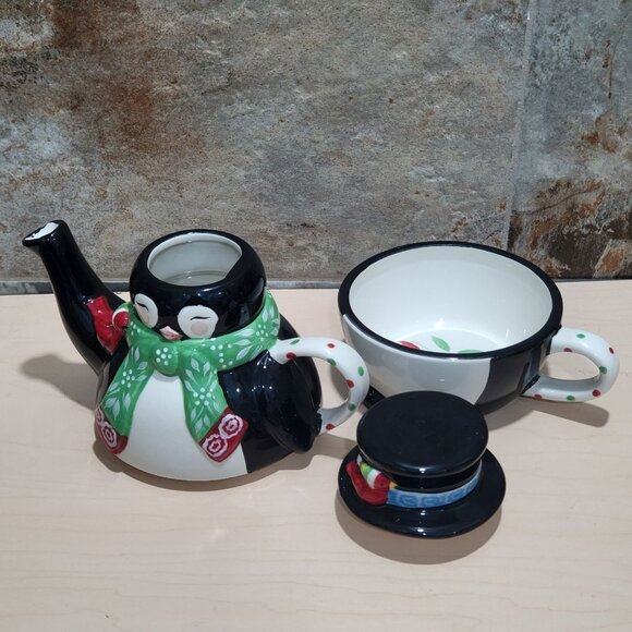 Temptations by Tara 3 Piece Ceramic Stacking Penguin Teapot Mug Cup Set - Picture 14 of 14